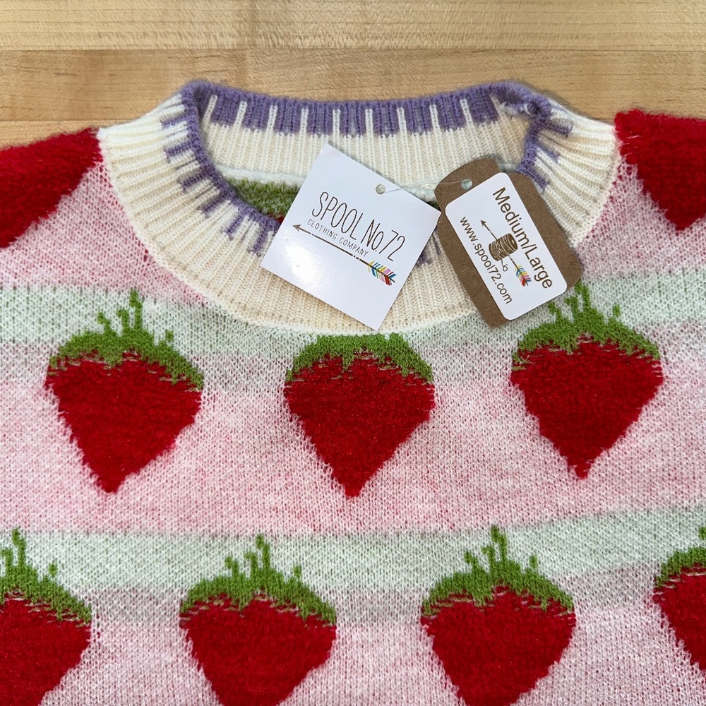 Autumn Sweet Sweater in Strawberry, Spool 72, M/L